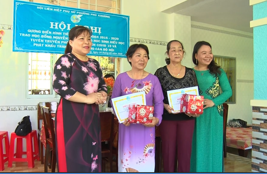 Thành phố Bến Tre: Phường Phú Khương tổ chức biểu dương gương điển hình tiên tiến giai đoạn 2015-2020
