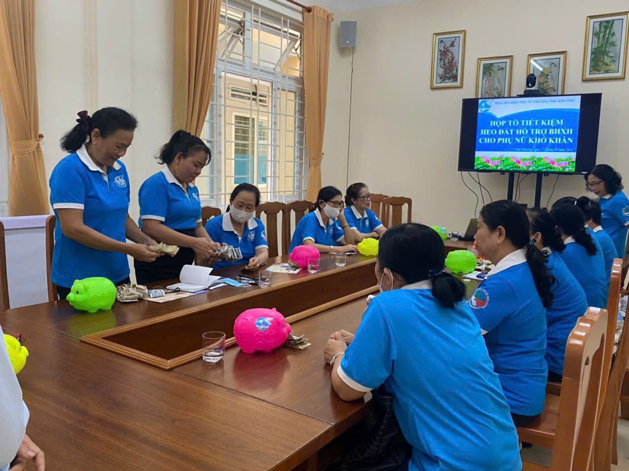 “LỊCH SỬ” BA BỘ QUẦN ÁO CỦA BÁC